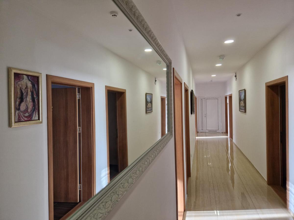 Motel Celebic Mitrovici  Zewnętrze zdjęcie