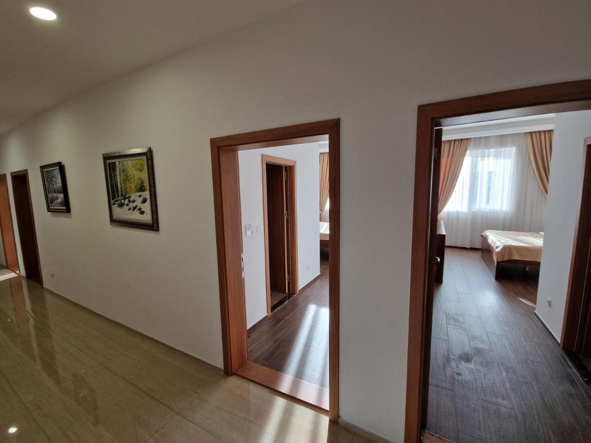 Motel Celebic Mitrovici  Zewnętrze zdjęcie