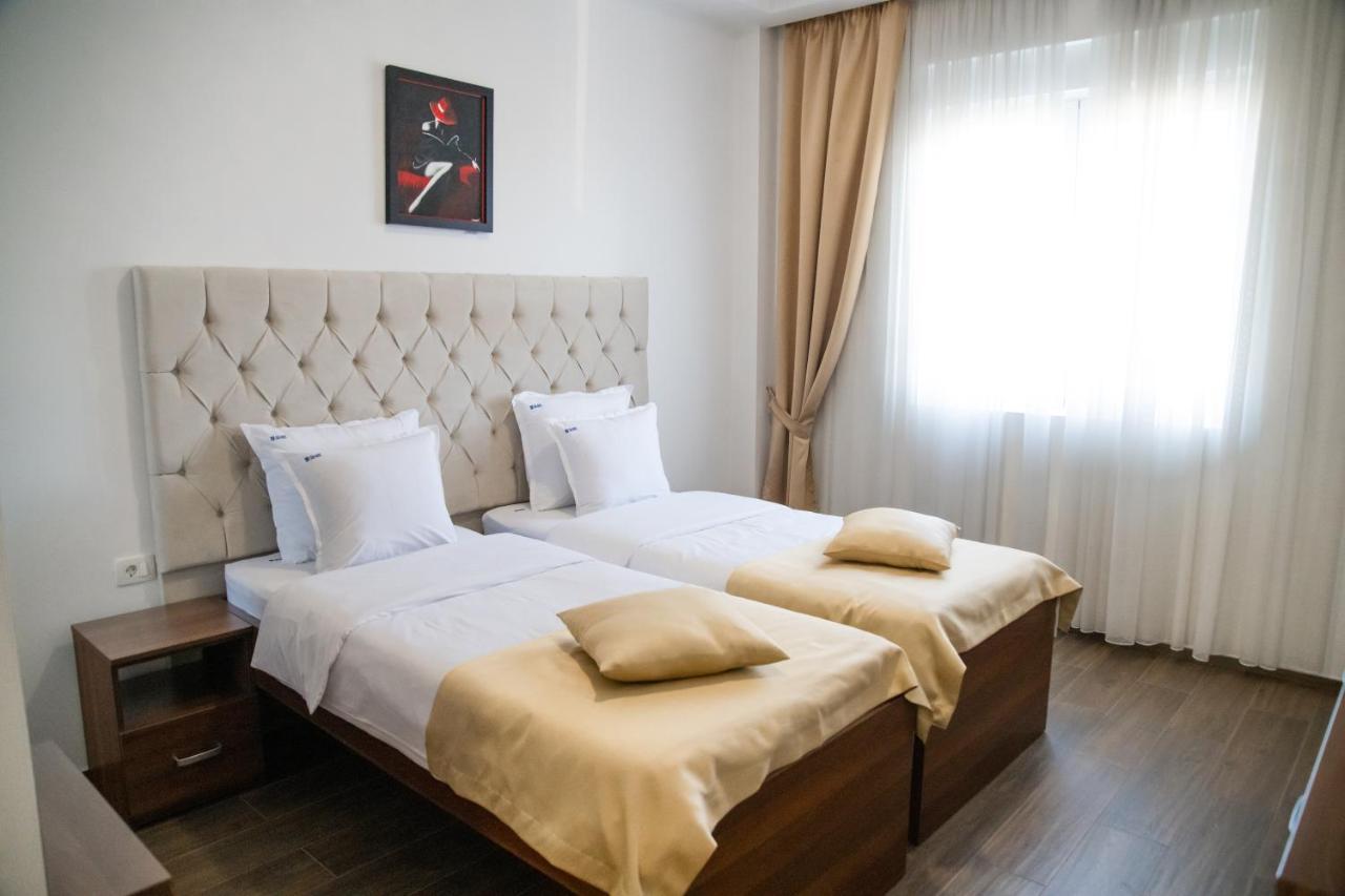 Motel Celebic Mitrovici  Zewnętrze zdjęcie