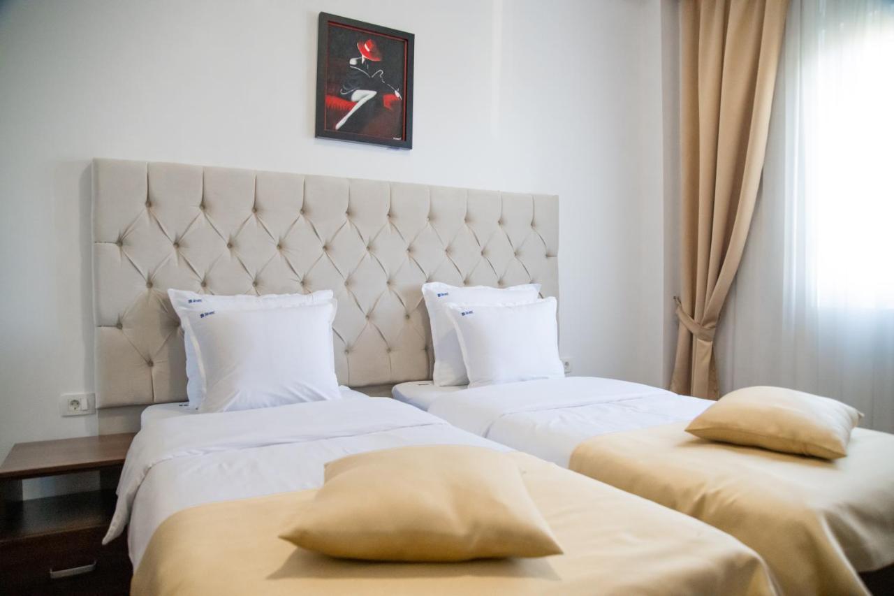 Motel Celebic Mitrovici  Zewnętrze zdjęcie