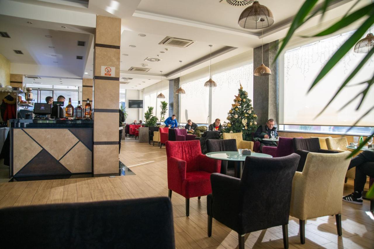 Motel Celebic Mitrovici  Zewnętrze zdjęcie