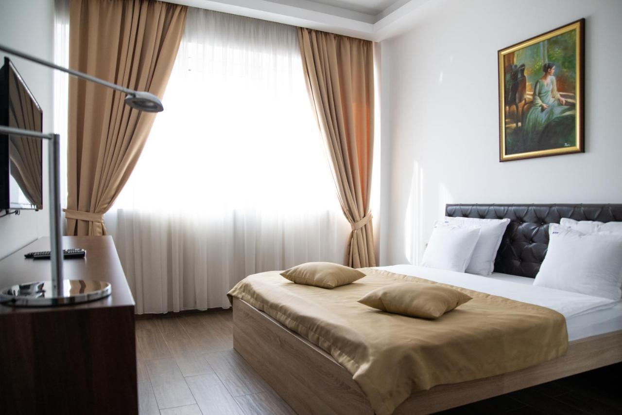 Motel Celebic Mitrovici  Zewnętrze zdjęcie
